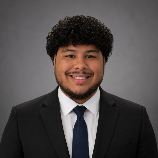 Jovanni Molina, Vice President of J & J Construction and Remodeling LLC
